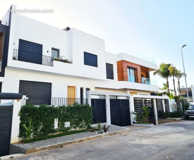 Superbe villa d'architecte, de 2021, en bande — Dar Bouazza