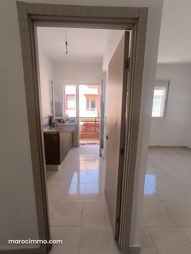 Appartement à louer vide situé à Mabrouka — 2
