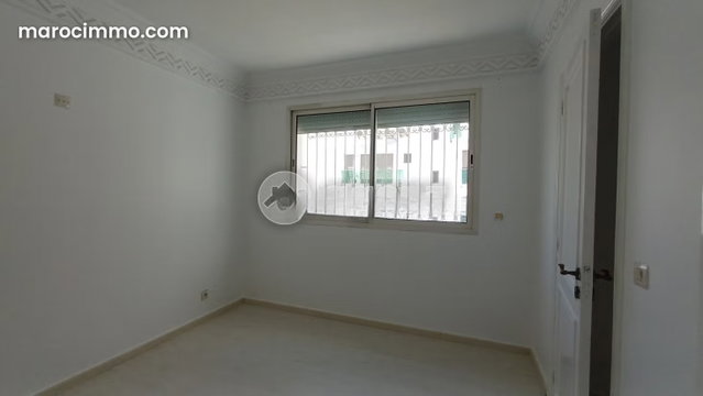 Appartement à louer 145 m², 3 chambres Triangle d'Or Casablanca — 3
