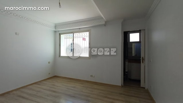 Appartement à louer 145 m², 3 chambres Triangle d'Or Casablanca — 2