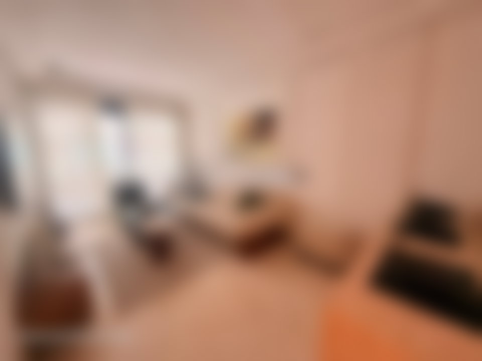 شقة بترّاس واسع للكراء بحي الأميرات في الدار البيضاء