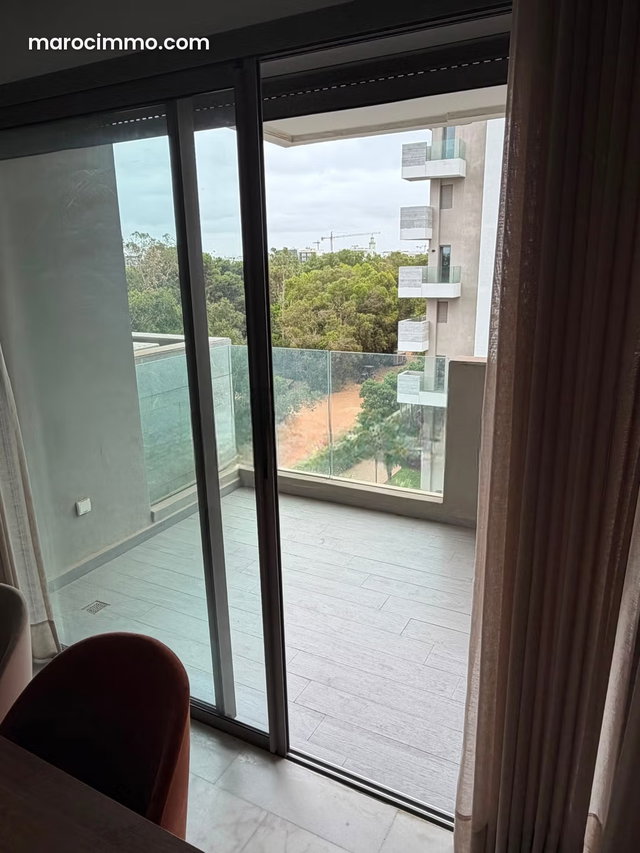 Appartement en location à Casablanca Finance City. Superficie 124 m². Bien meublé — 3