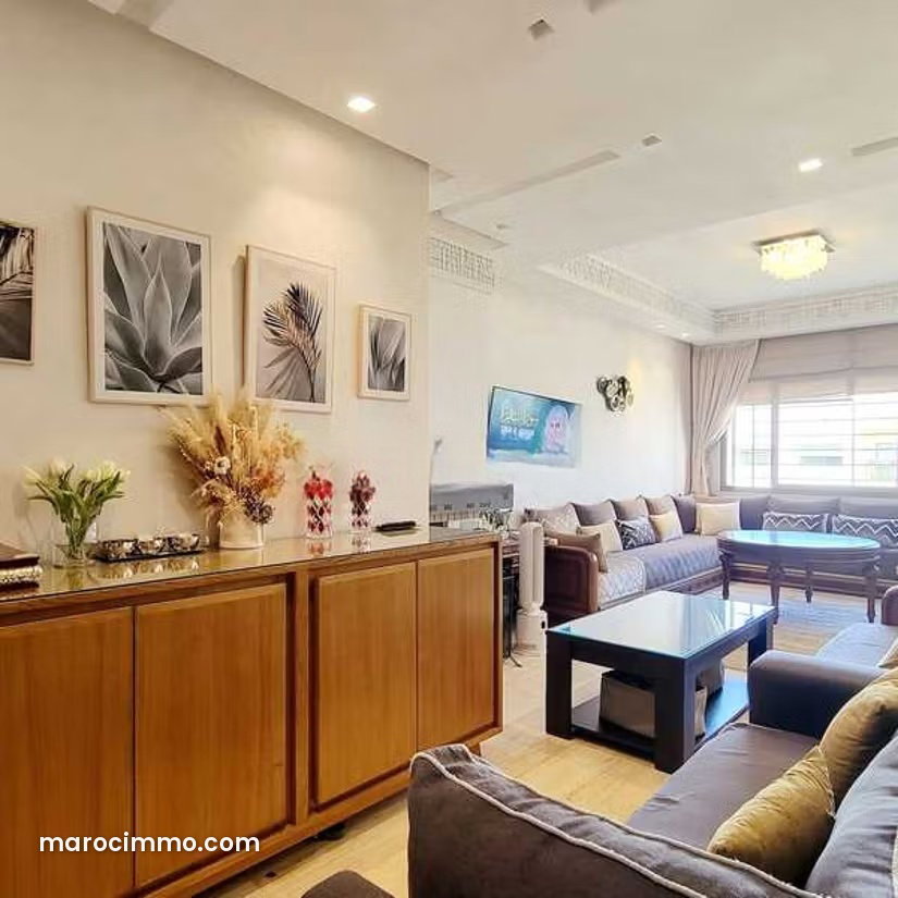 Appartement 100 m² à La Gironde Casablanca avec garage — Casablanca