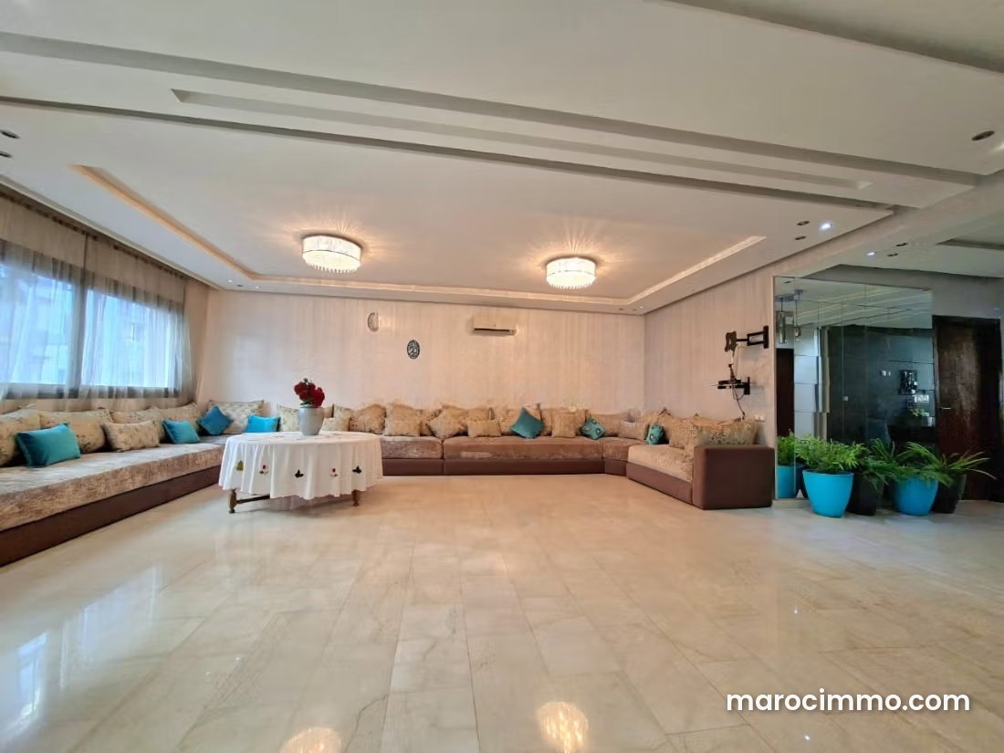 Appartement meublé 200 m² avec terrasse au Gauthier Casablanca — Casablanca