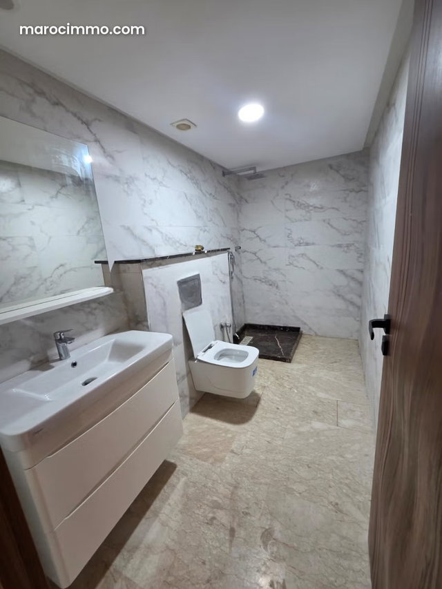 Duplex neuf à vendre au quartier des hopitaux — 2