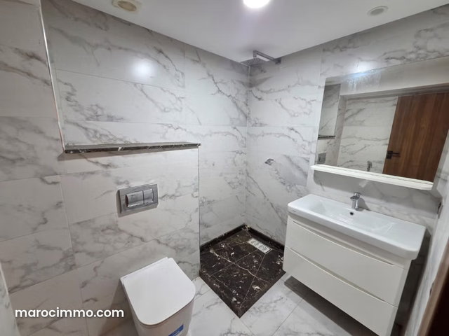 Duplex neuf à vendre au quartier des hopitaux — 3