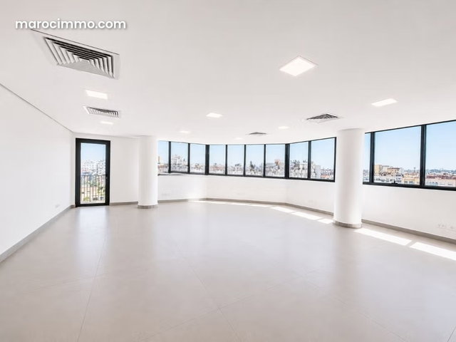 Bourgogne/Bureau à vendre 69m² Vue panoramique — 3
