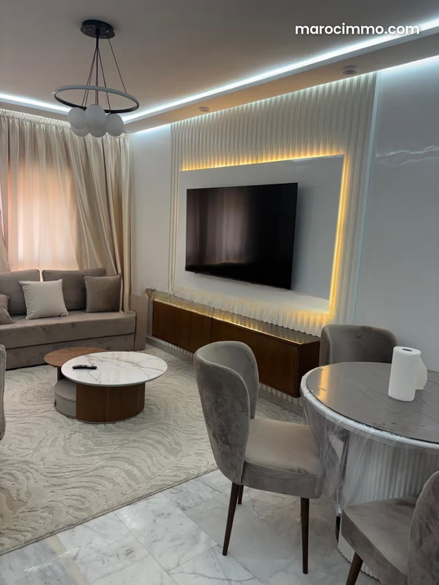 Appartement meublé à louer Centre près de la plage — 2