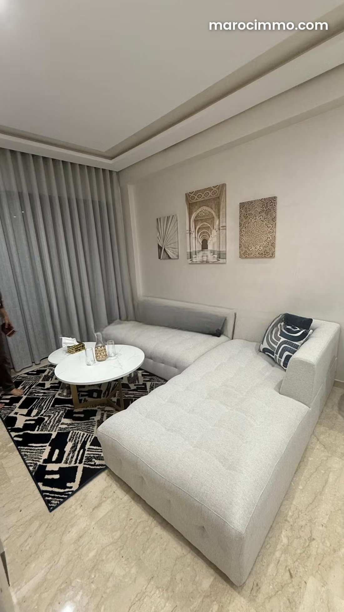 Appartement meublé avec terrasse à louer à Ain Sebaa Casablanca — Casablanca