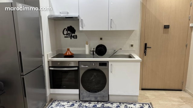 Magnifique studio location meublee — 2