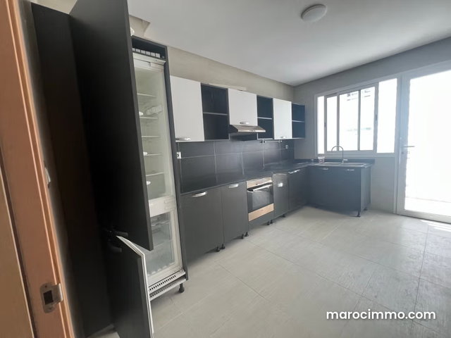 À LOUER – Magnifique appartement à Prestigia — 3