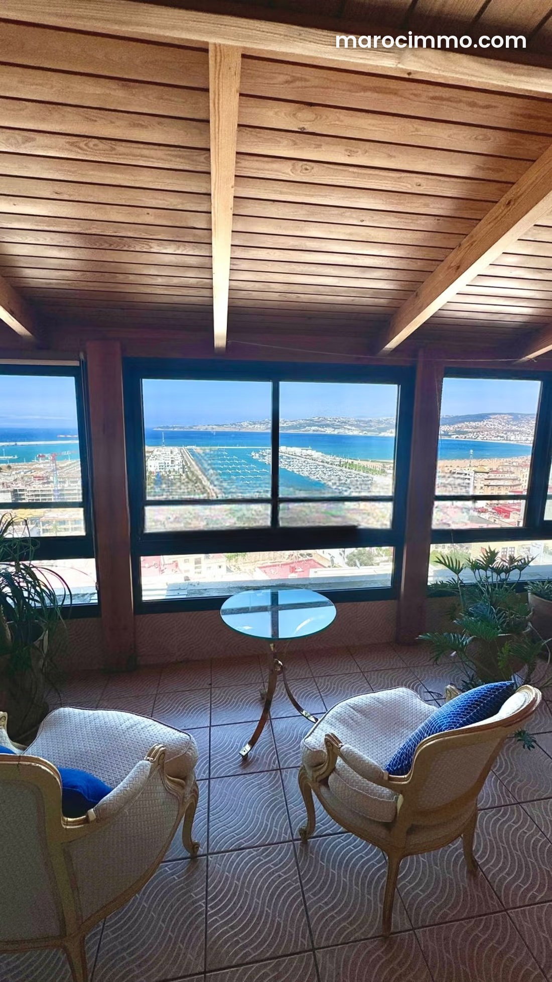 High-end apartment for rent, Tangier City Center — Tangier
