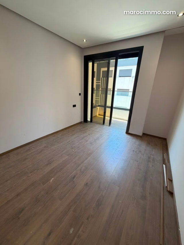 Appartement à vendre — 3
