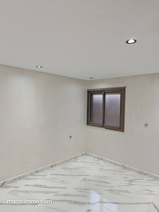 Appartement à l'achat à Mhamid. 6 pièces. Porte blindée, sécurité — 5
