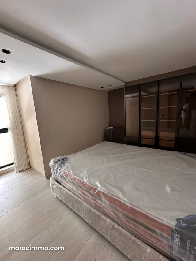 Appartement à louer à Riviera. Superficie 120 m². Meublé — 5