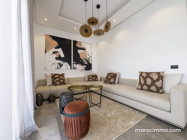 Beautiful R1 Villa with Private Pool — 4