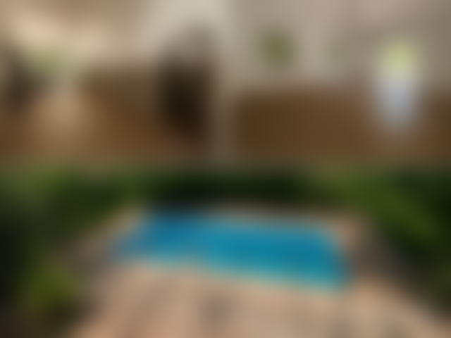 فيلا وسط الخضرة للإيجار بطريق فاس في مراكش — مراكش