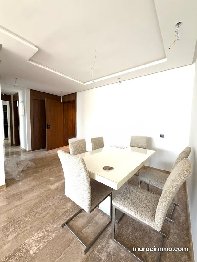 Très joli appartement neuf haut Standing — 5