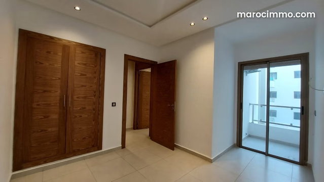 Superbe appartement à louer à Mimosas. Surface totale 74 m². Résidence sécurisée — 3