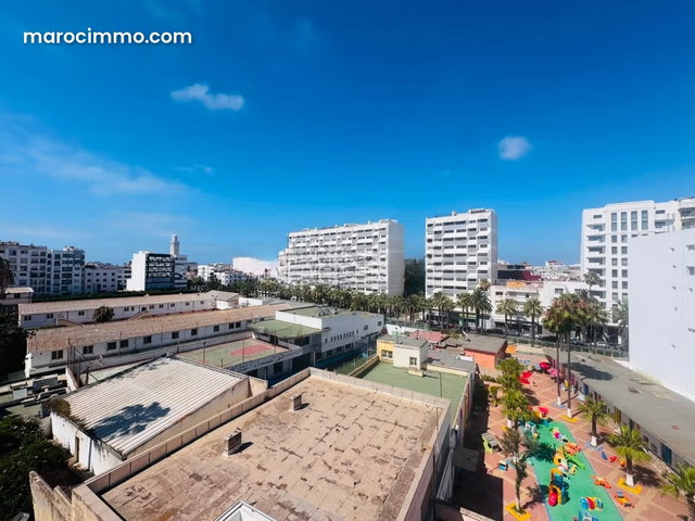 Duplex dernier etage terrasse — 2