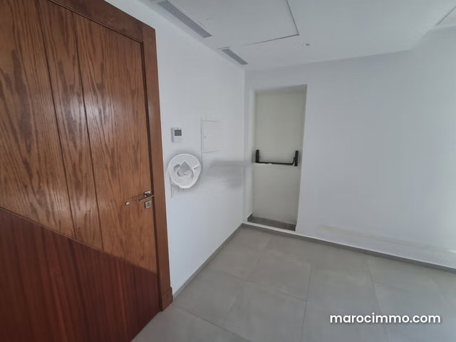 Bureau à louer 114 m² Mozart Tanger — 4