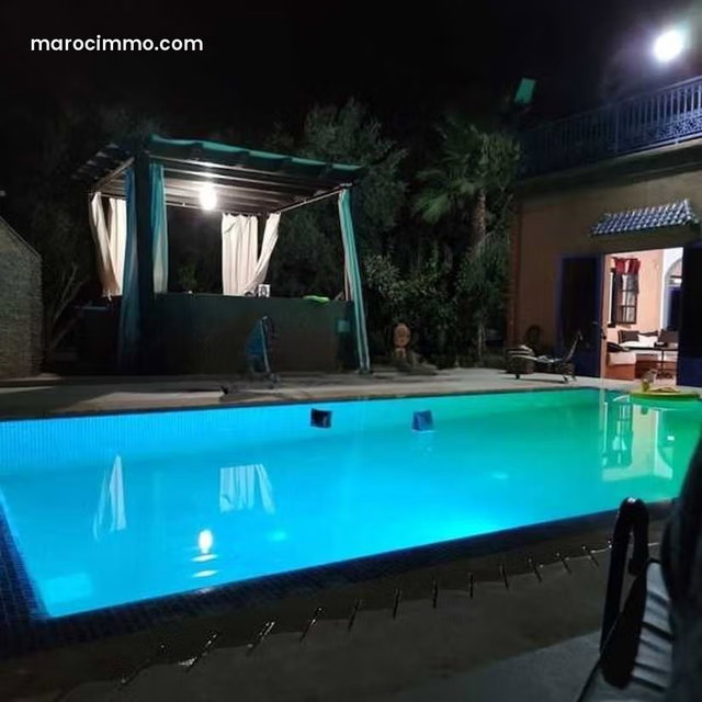 Villa à Vendre de 1452.0 m² à Marrakech, Route De L'Ourika Agdal — 2
