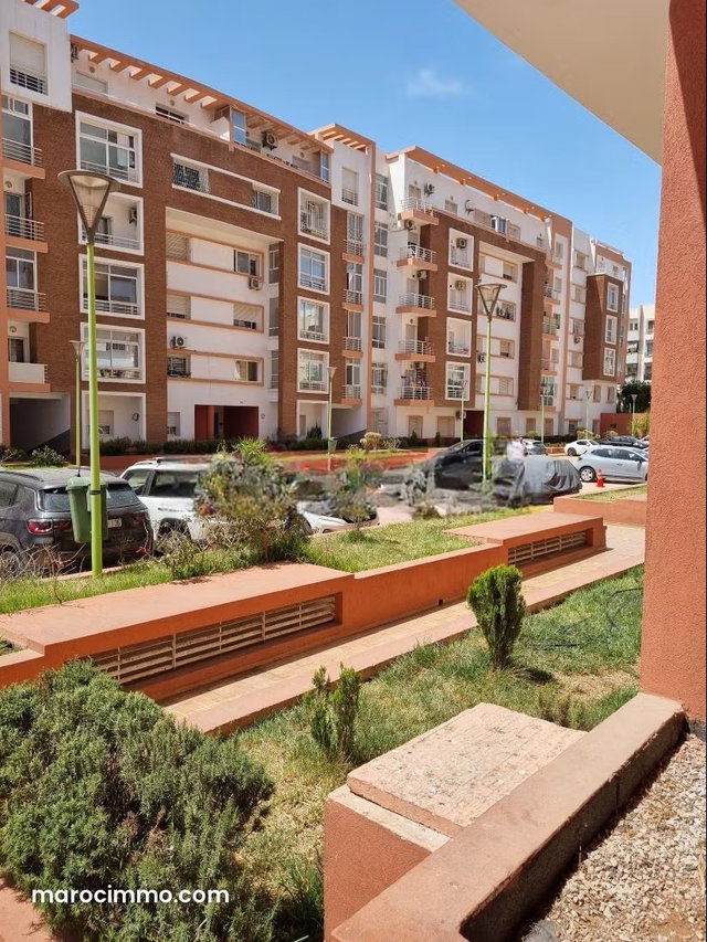 Appartement à vendre à Hay Mohammadi. Surface de 88 m². Avec ascenseur et terrasse — 2