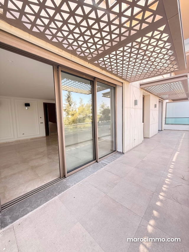Appartement 140m² en location à Souissi RABAT — Rabat