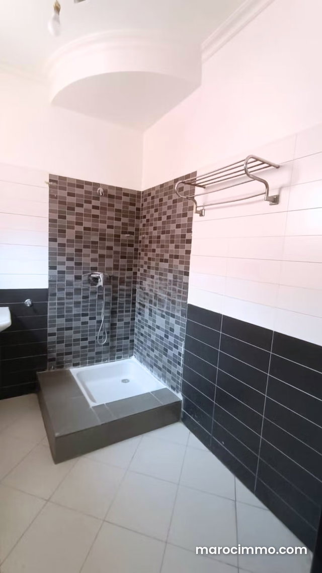 Sale 4-Bedroom Apartment in Al Fadl — 5