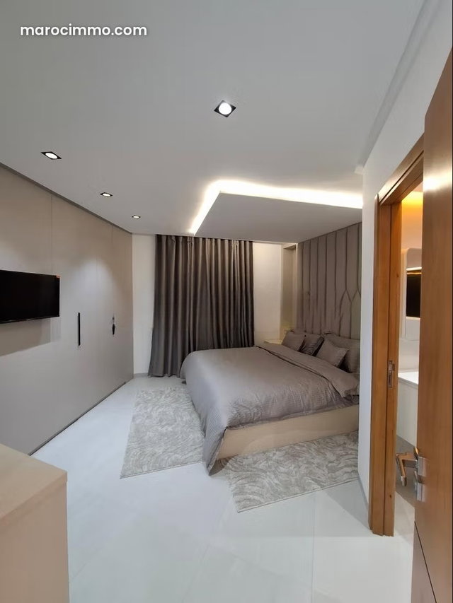 Apartment for Sale on Mohammed V Boulevard — 4