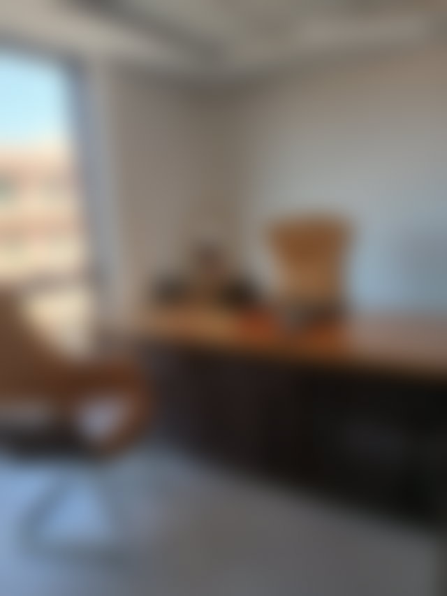 مكتب جاهز للاستثمار في قلب جيليز بمراكش — 5