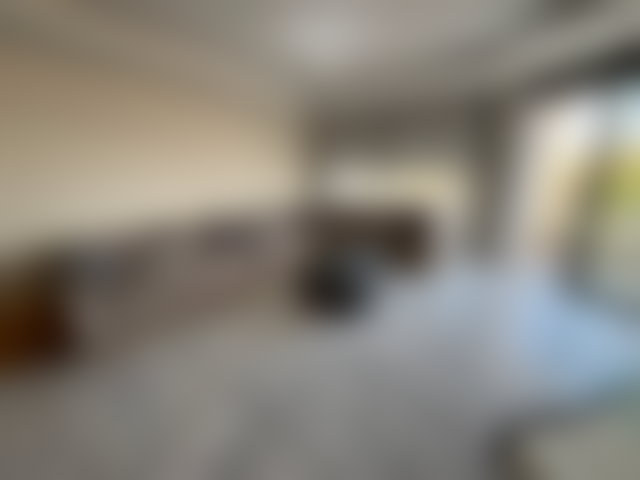 شقة مشرقة للبيع في دار بوعزة مع تراس ومسبح — 4