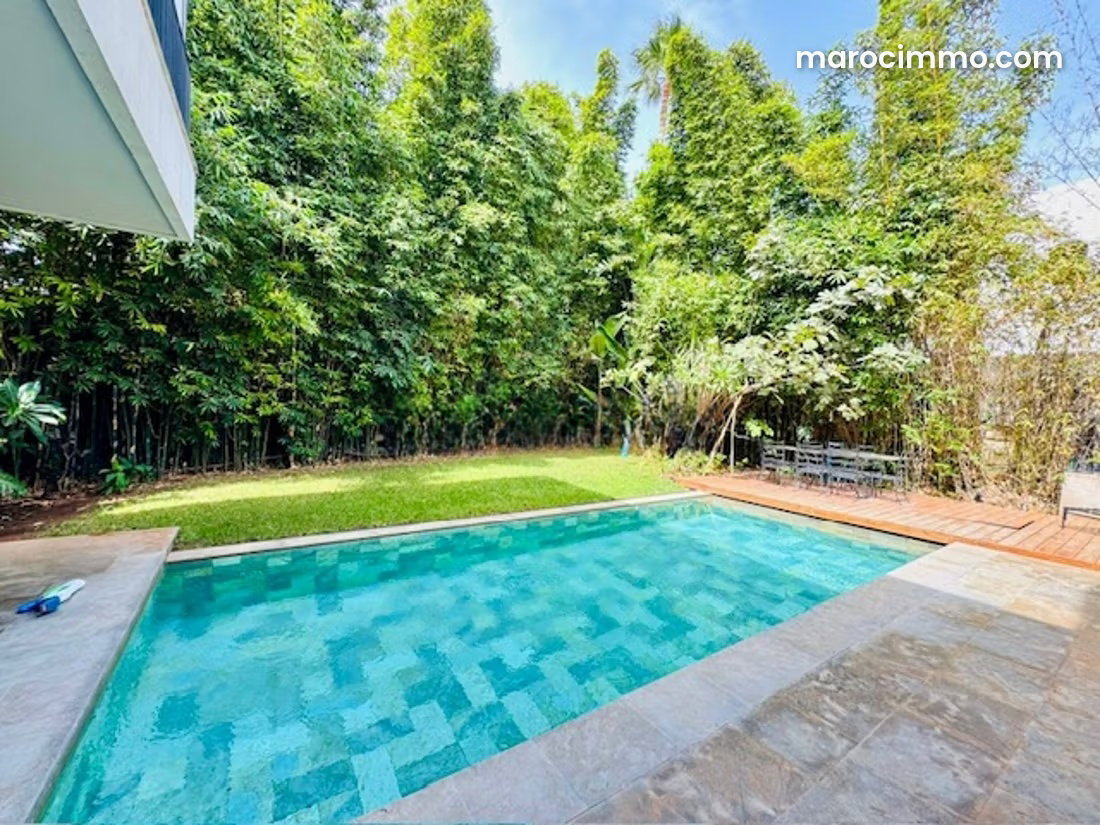 Villa 600 m² avec piscine, Aïn Diab, Casablanca — Casablanca