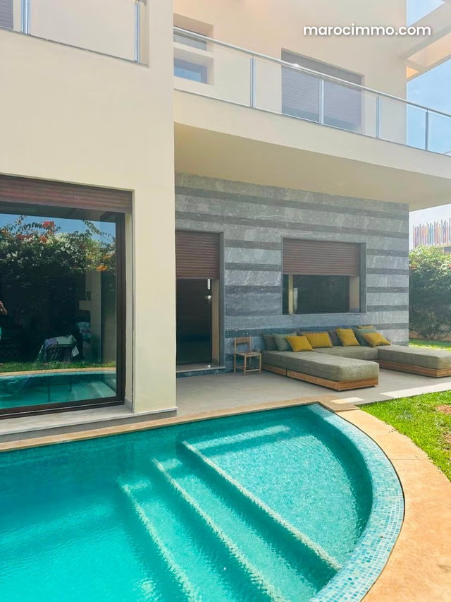 Somptueuse villa à louer à Dar Bouazza. 7 pièces. Bien meublé — 3