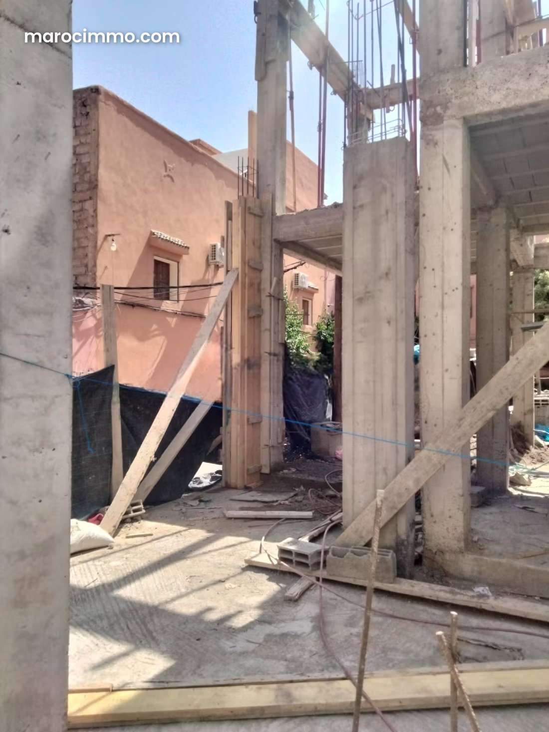 فرصة نادرة لبناء رياض في حي بريمة بقلب قصبة مراكش — مراكش