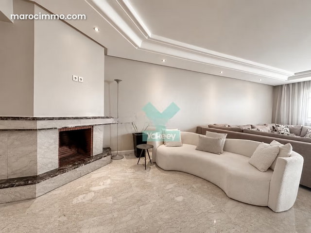 Superbe appartement meublé étage élevé — 3