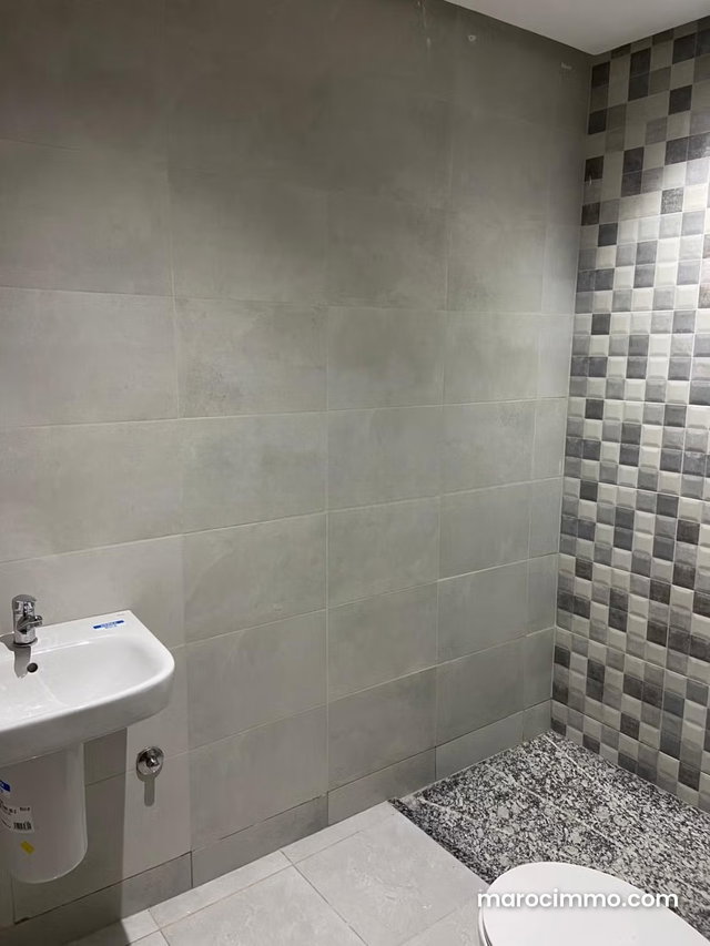 Appartement en location à Marjane. 2 chambres. Cuisine bien équipée — 3