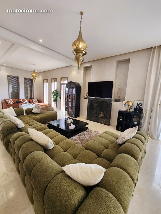 Superbe villa à louer à Route de l'Ourika. 5 belles chambres. Bien meublé — Marrakech