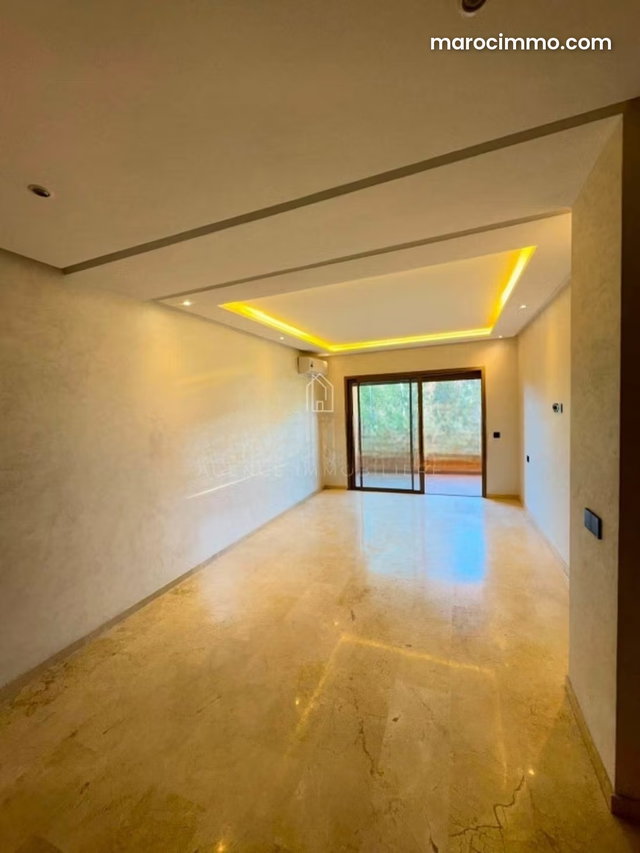 LOCATION appartement vide victor hugo — 2