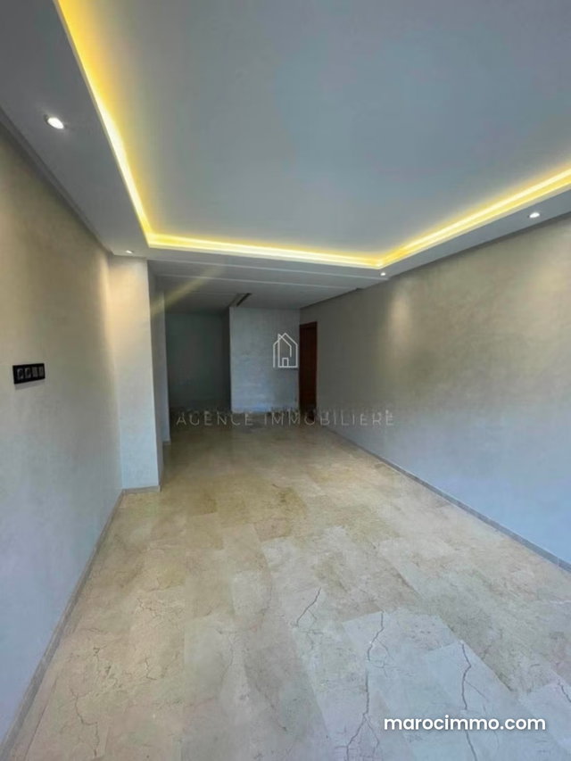 LOCATION appartement vide victor hugo — 4