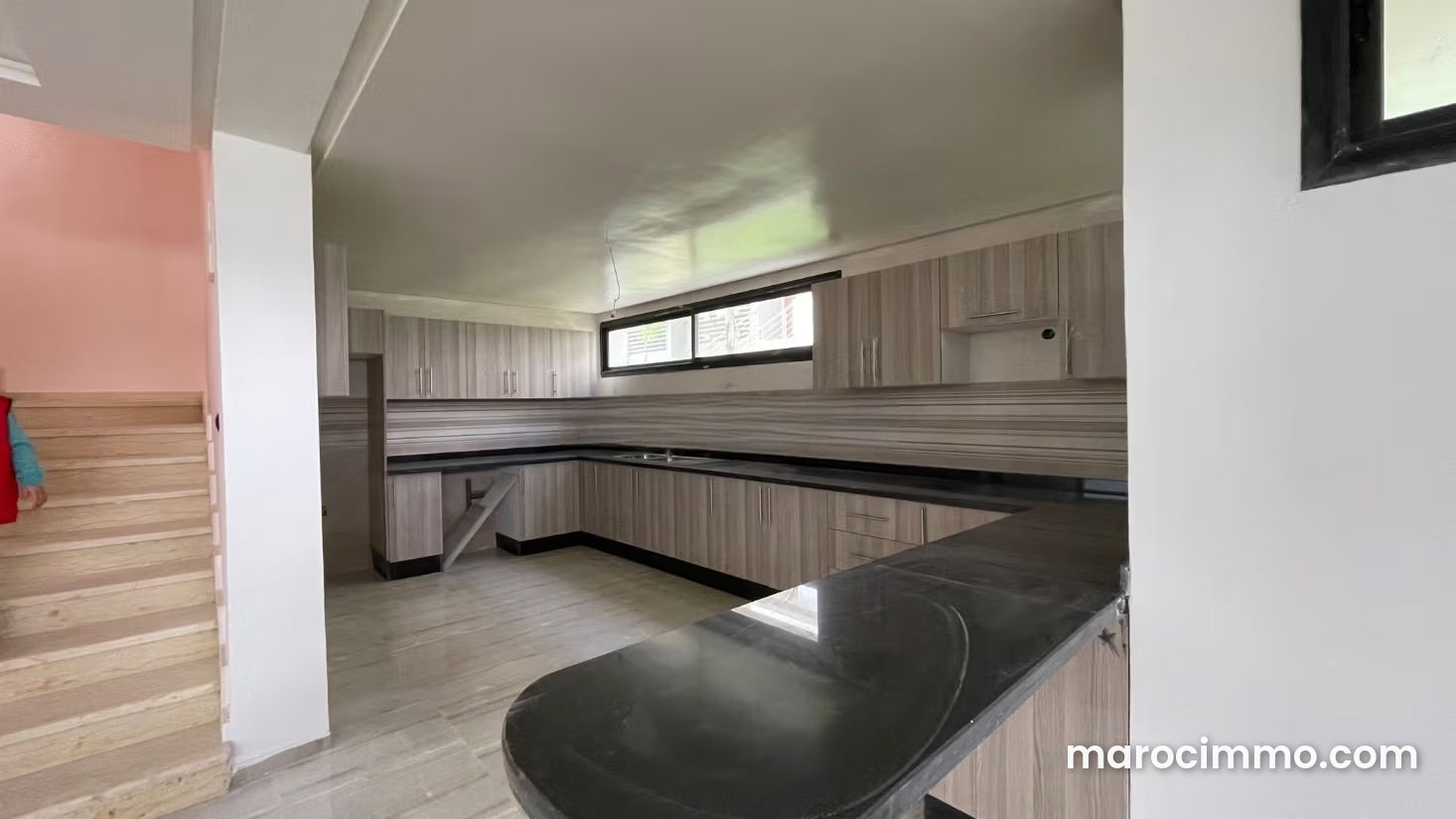 Appartement spacieux avec piscine à louer à Harhoura Temara — Temara