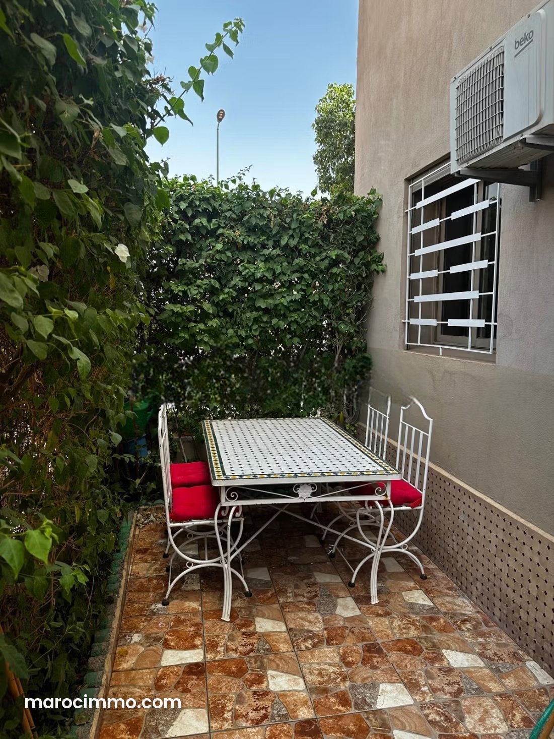 Appartement meublé avec jardin privatif à Marrakech — Marrakech