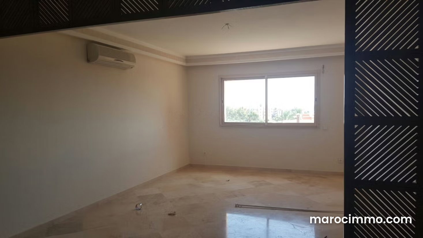 Appartement 111 m², 3 chambres avec piscine, Route de Casablanca — Marrakech