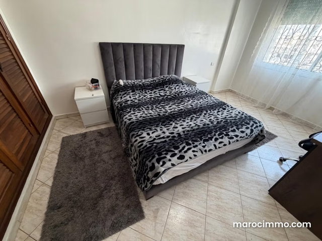 Appartement Meublé avec Cheminée – Palmier — 5
