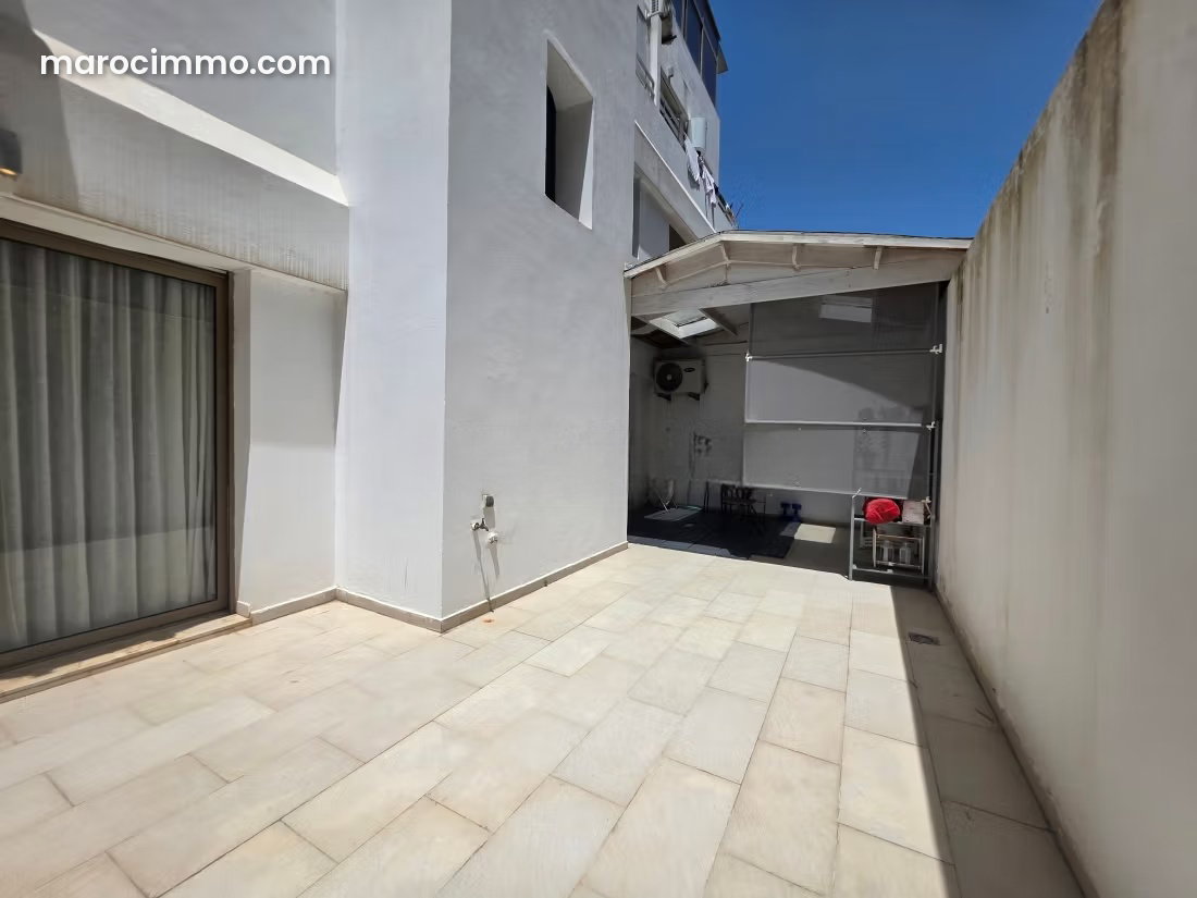 Appartement meublé avec terrasse à louer à Bachkou Casablanca — Casablanca