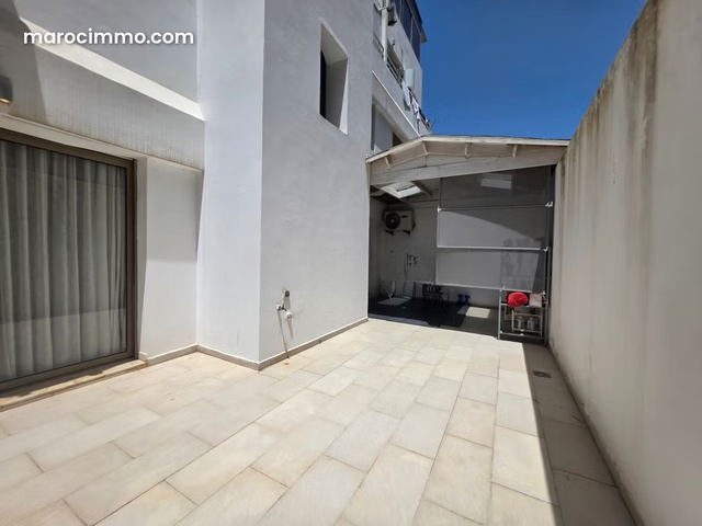 Appartement meublé avec terrasse à louer Taddart — الدار البيضاء