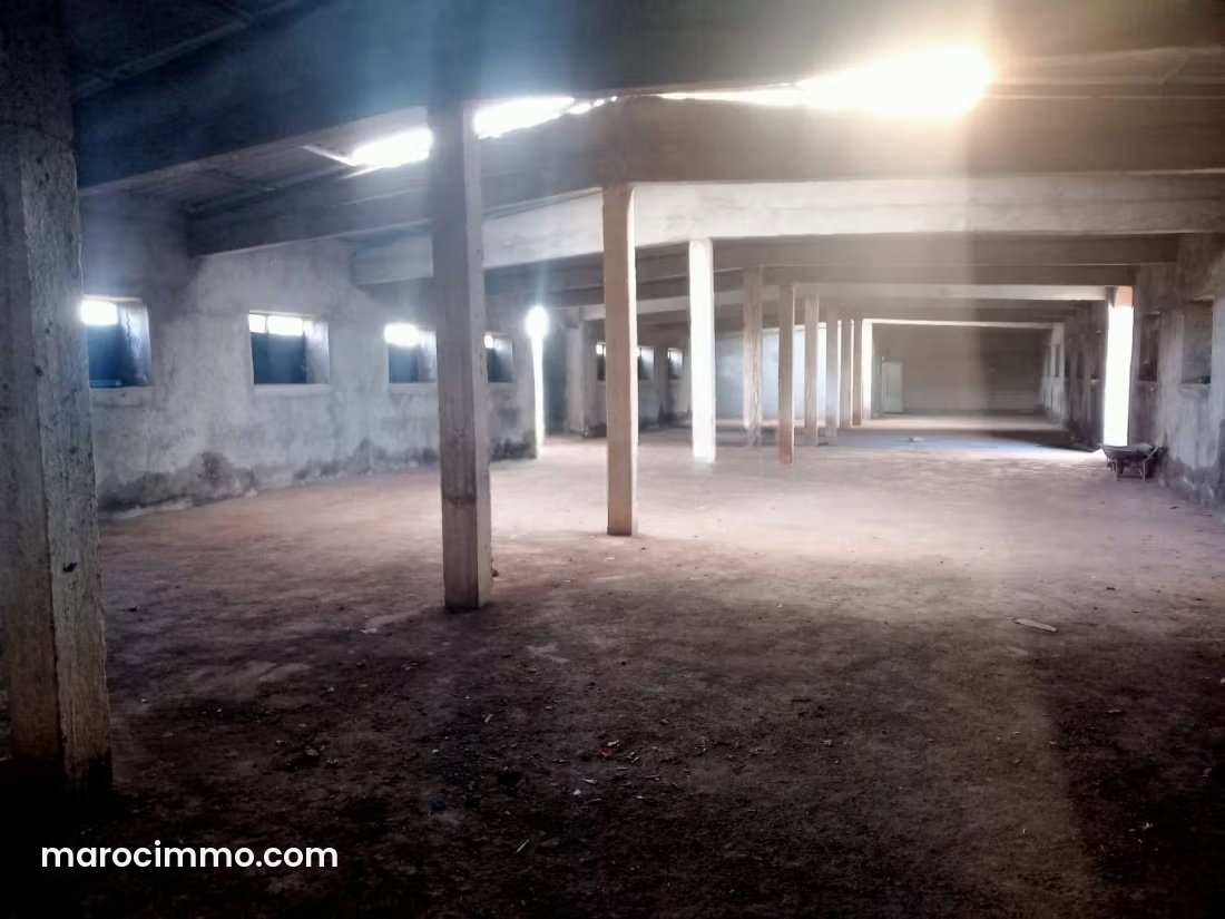 Dépôt 500 m² sur grand terrain Route d'Amezmiz Marrakech — Marrakech