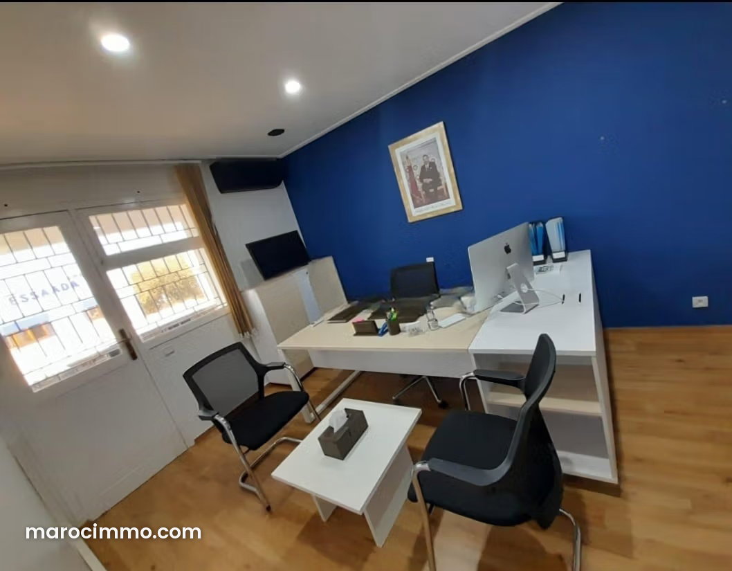 Bureau 100 m² avec terrasse à louer Agdal Rabat — Rabat