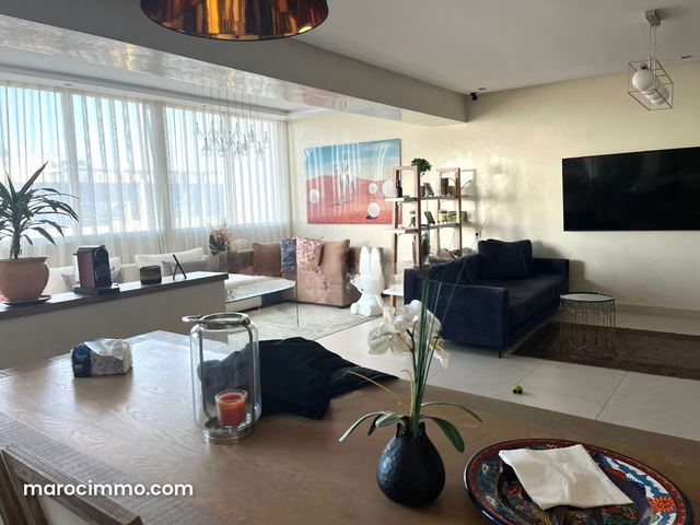 Apt 170 m² 3 chambres vide sans vis à vis — Casablanca
