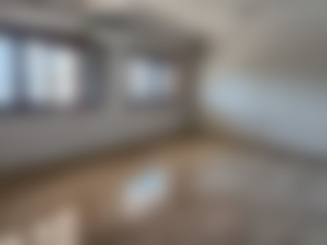 شقة عائلية واسعة مشمسة للبيع بحي الأورانج بالرباط — 2